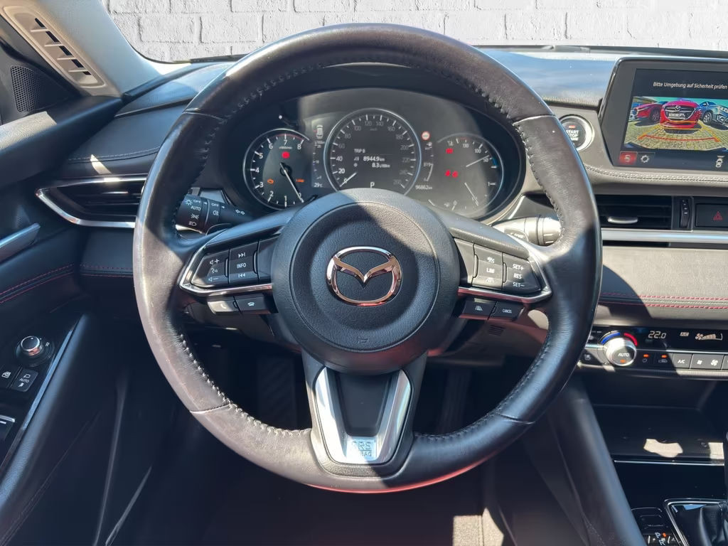 Mazda 6