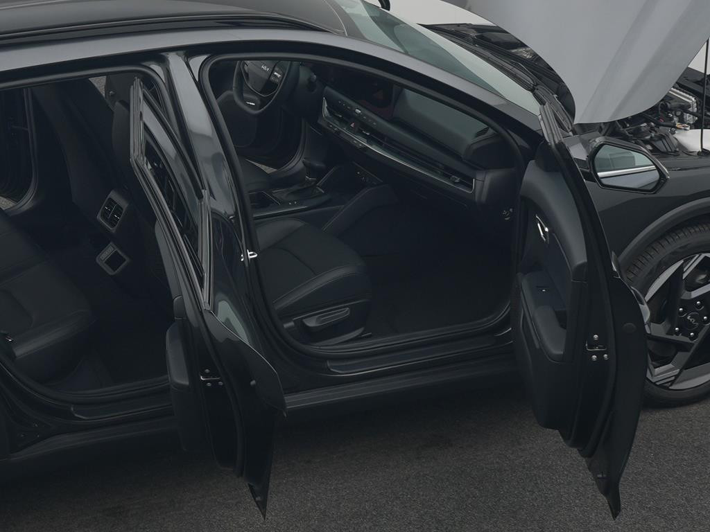 Kia K4