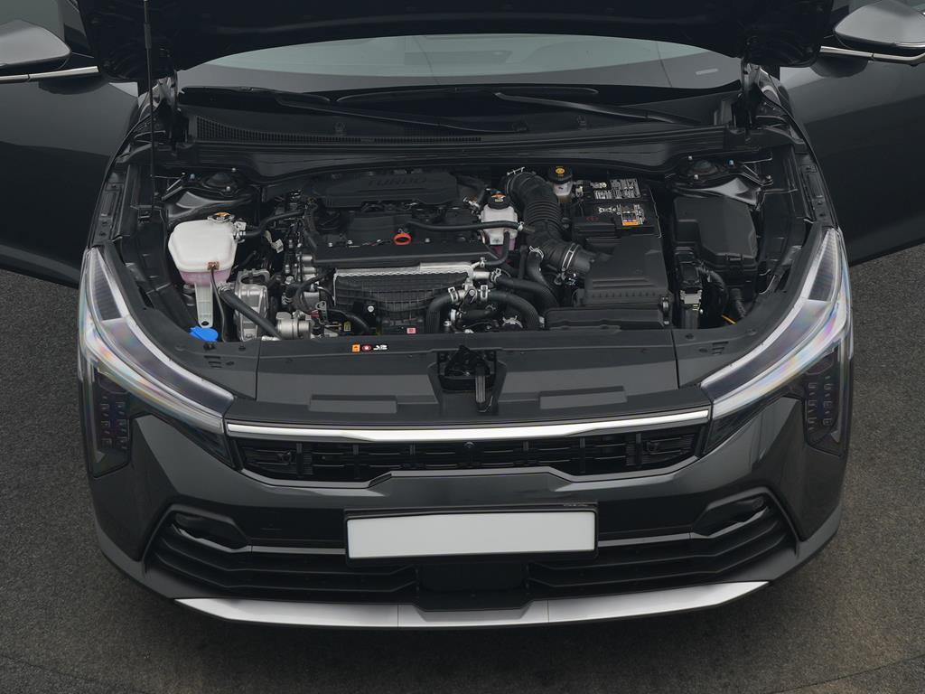 Kia K4