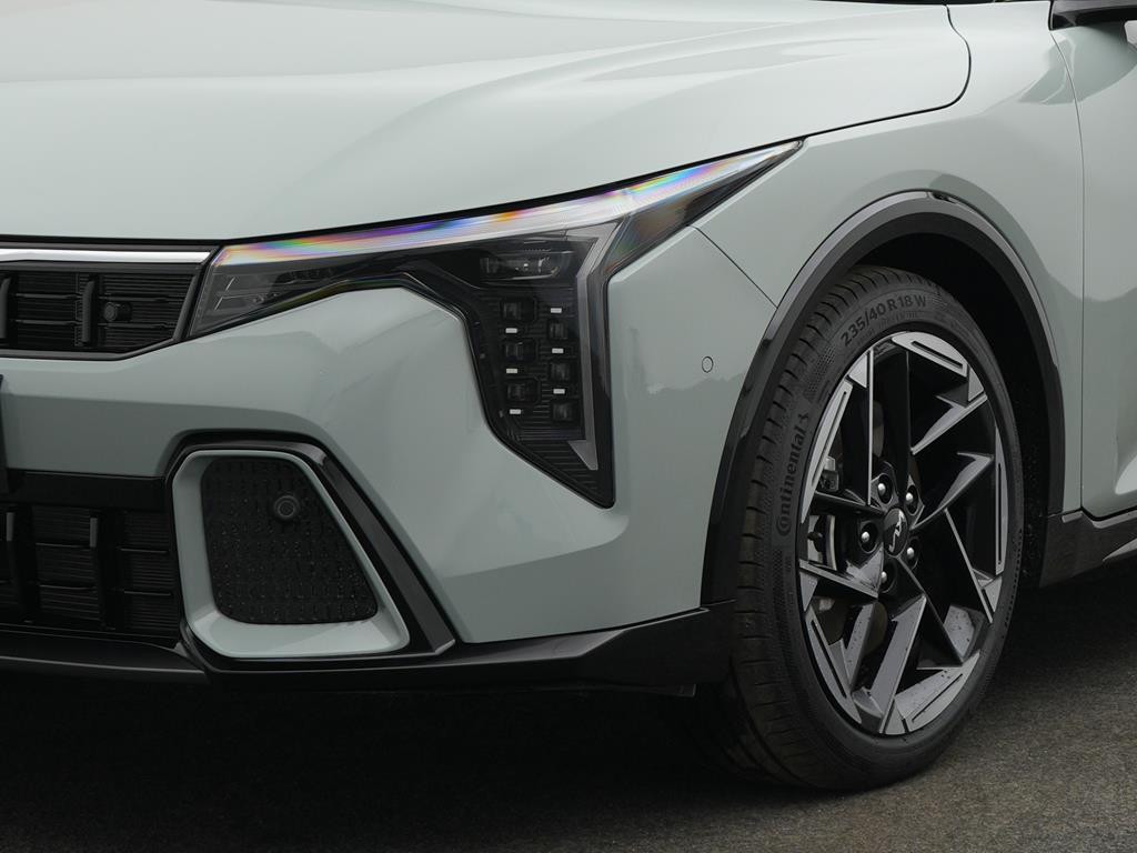 Kia K4