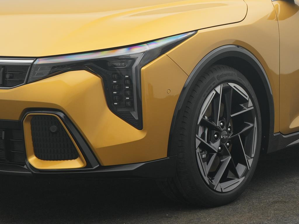 Kia K4