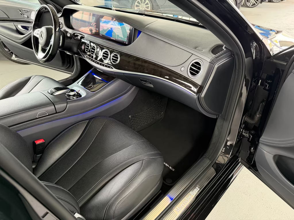 Mercedes-Benz S-Klasse