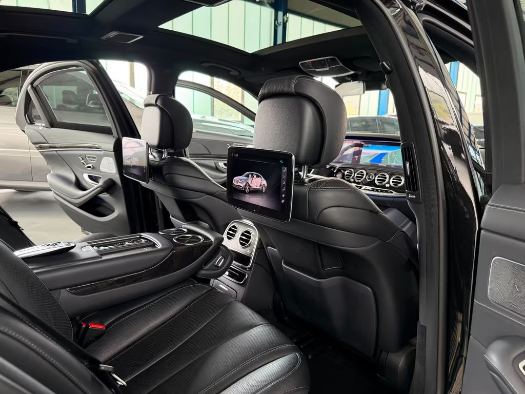 Mercedes-Benz S-Klasse