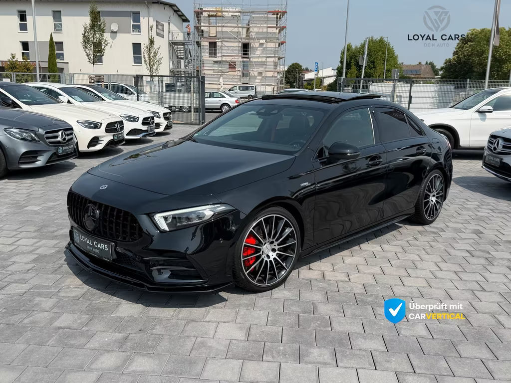Mercedes-Benz A-Klasse AMG A 4MATIC A 35 AMG