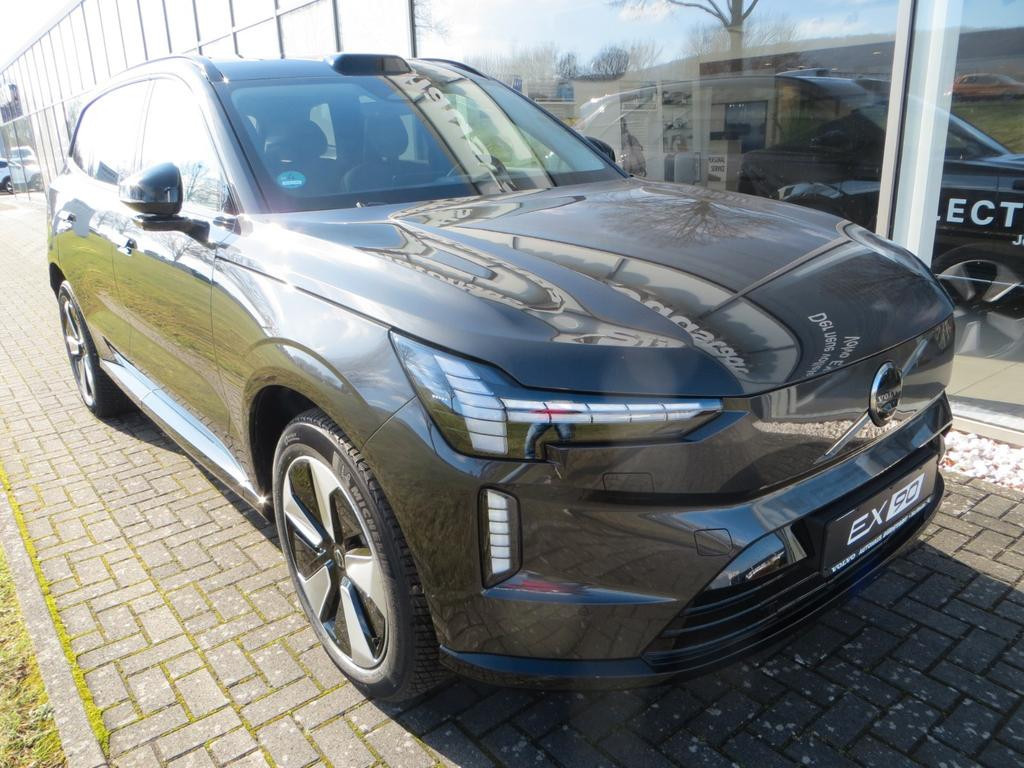 Volvo EX90