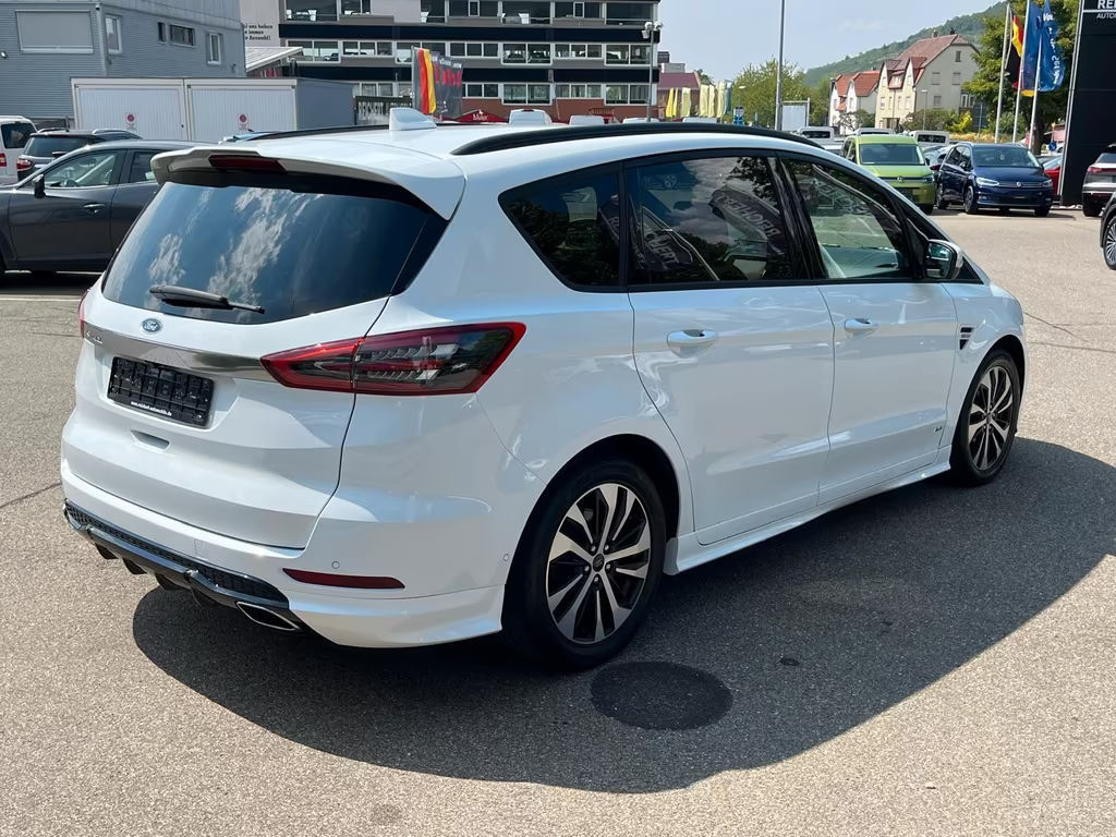 Ford S-Max