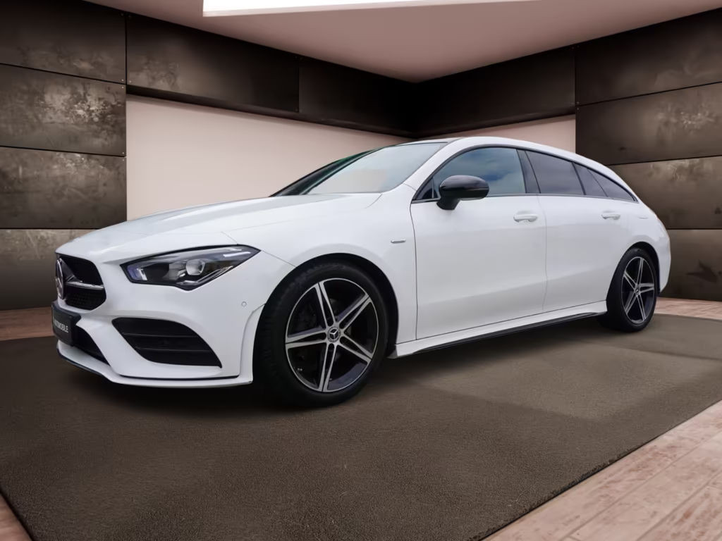 Mercedes-Benz CLA-Klasse CLA 200 AMG Line Shooting Brake Sedan