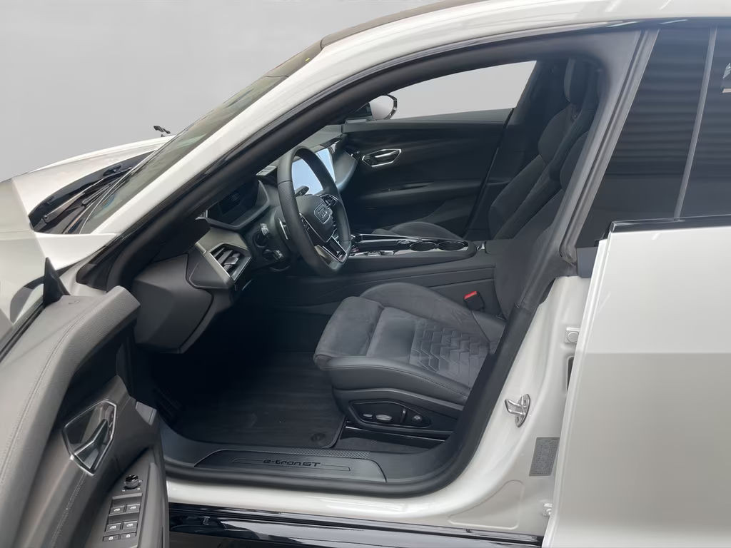 Audi e-tron GT