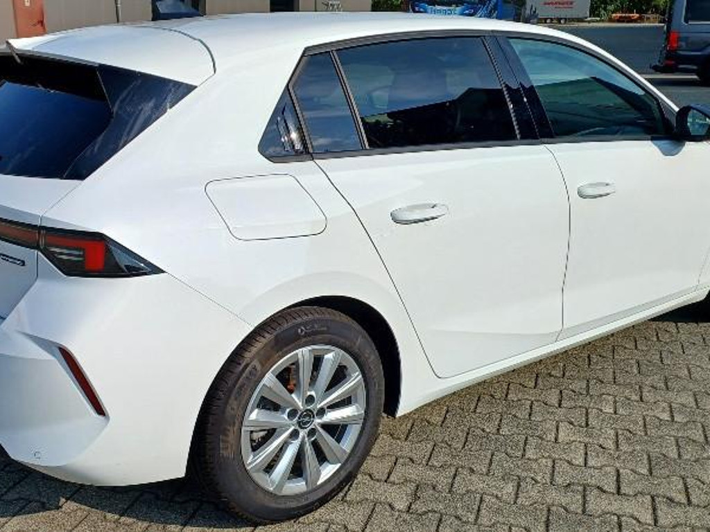 Opel Astra 1.2 Turbo Edition Turbo
