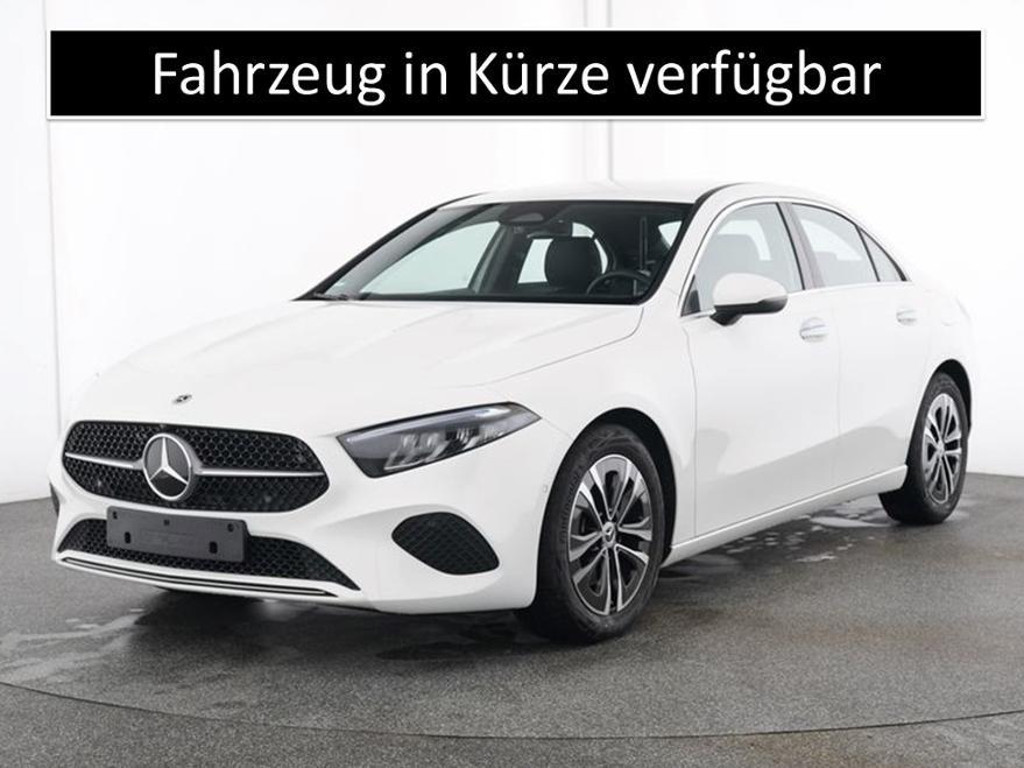Mercedes-Benz A-Klasse A 180 Limo NAVI/LED/KAMERA