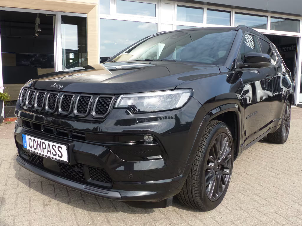 Jeep Compass COMPASS MY21 S 1.3l T4 110 kW LED Memory Leder