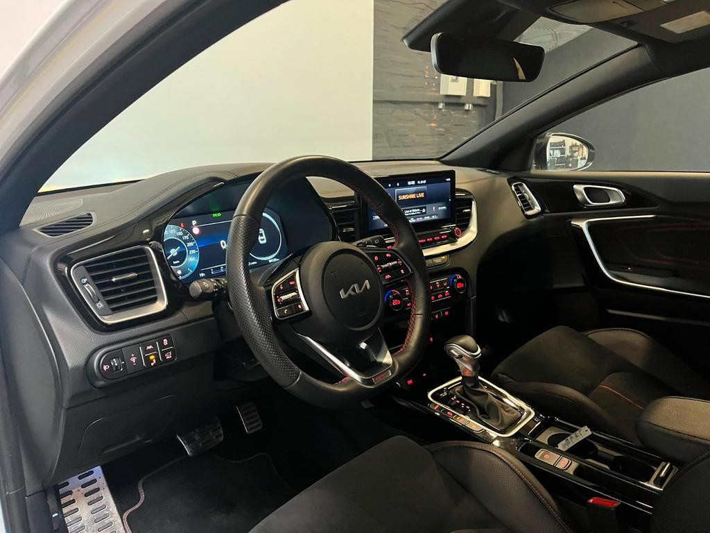 Kia ProCeed