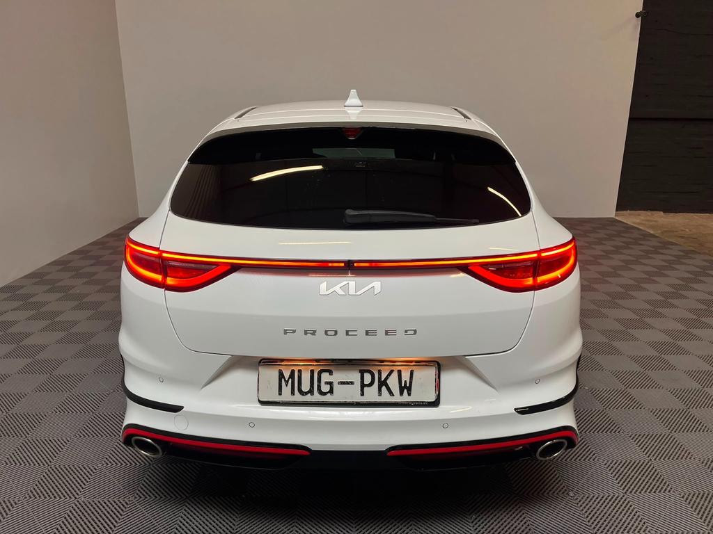 Kia ProCeed