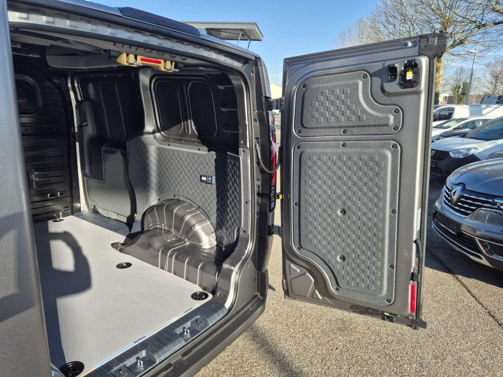 Kia PV5 Passenger