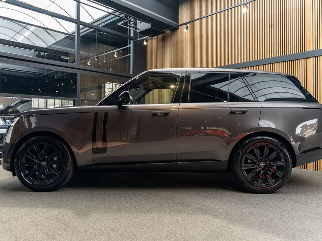 Land Rover Range Rover HSE 3.0 P400