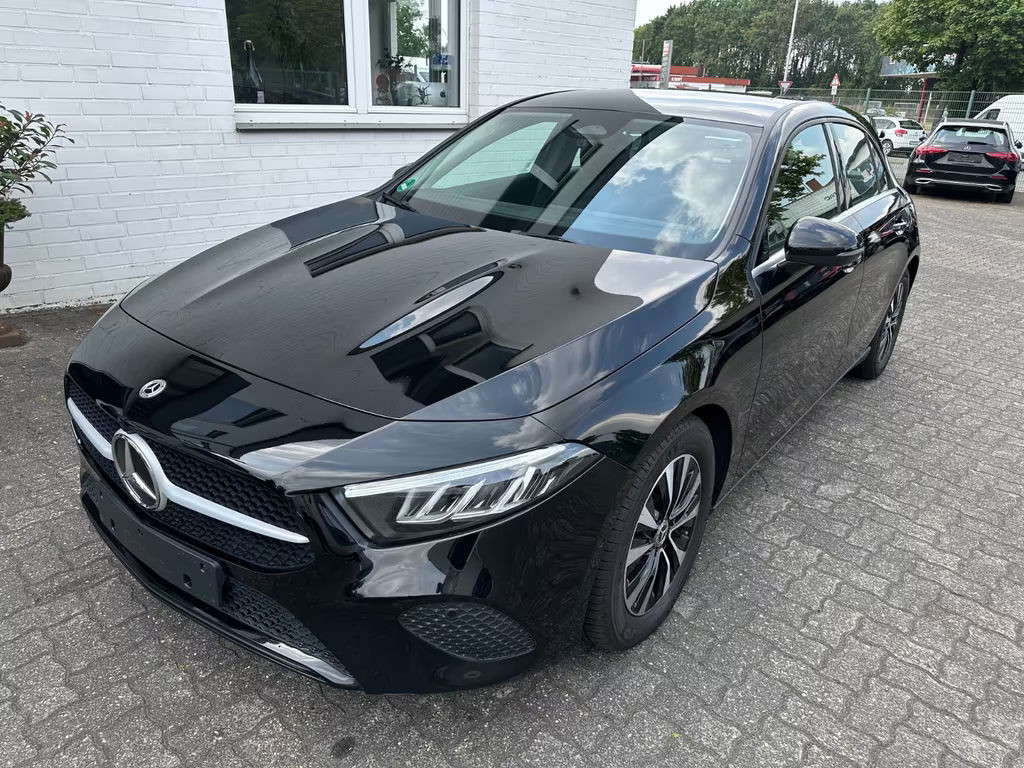 Mercedes-Benz A-Klasse A 200 A 200 d