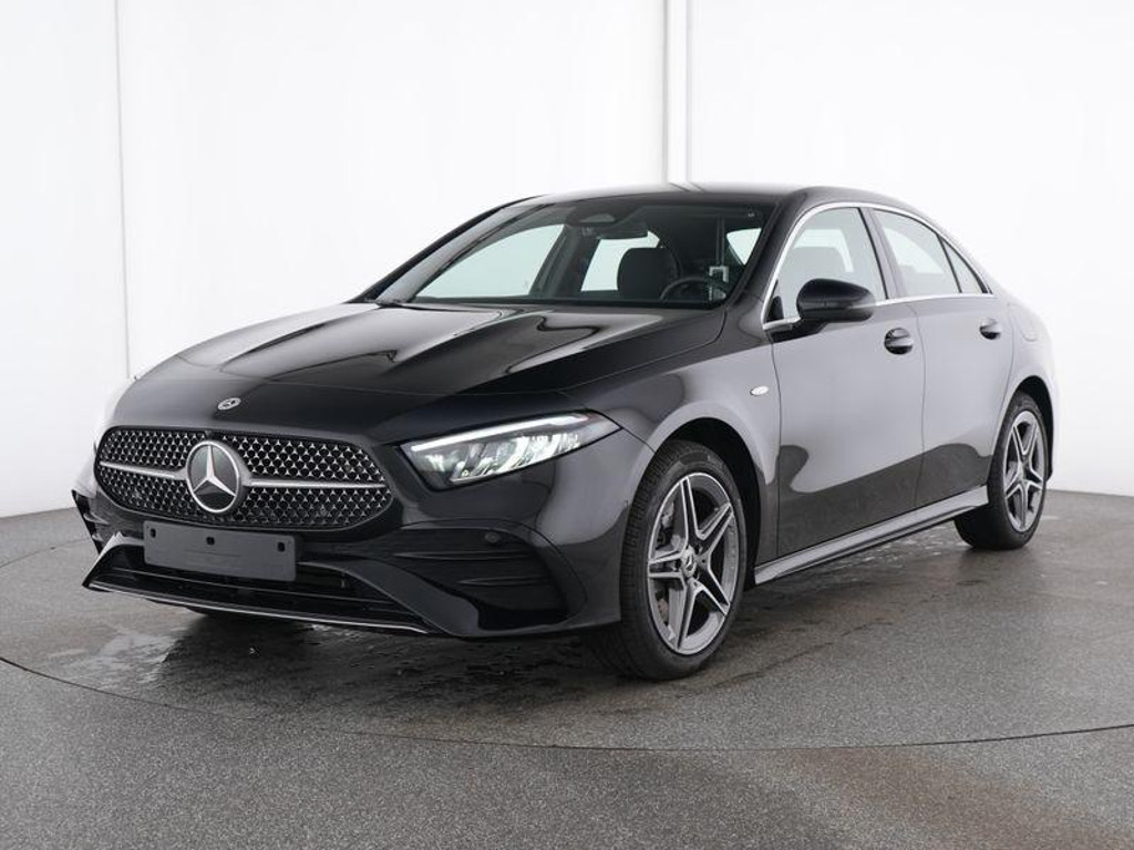 Mercedes-Benz A-Klasse A 250 AMG Line A 250 e