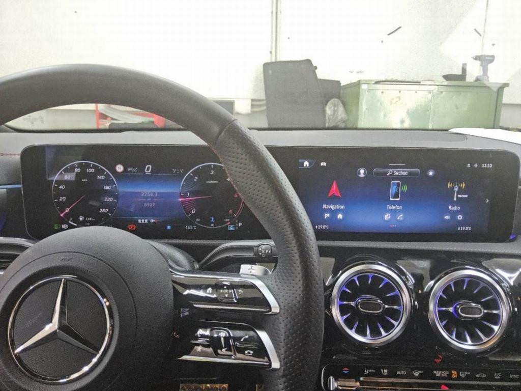 Mercedes-Benz CLA-Klasse