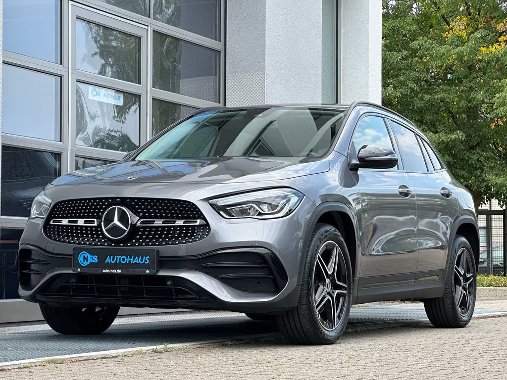 Mercedes-Benz GLA-Klasse GLA 250 AMG Line GLA 250 e