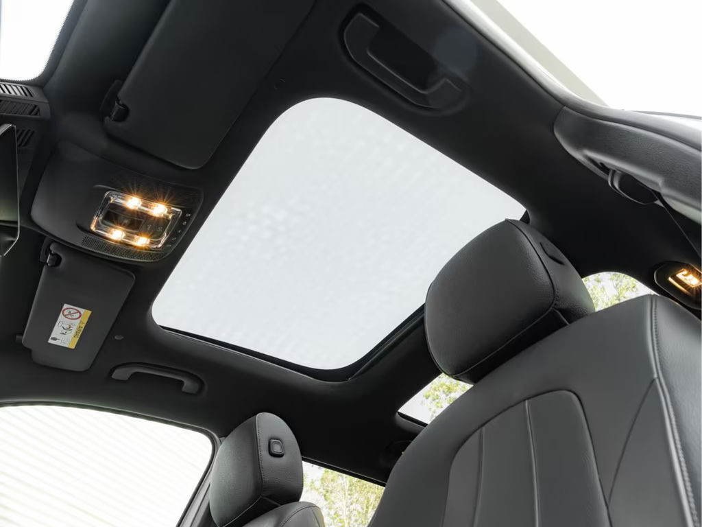 Mercedes-Benz GL-Klasse GLB 200 Pano - AHK - Nightpakket - kamera