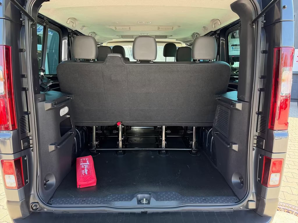 Nissan Primastar