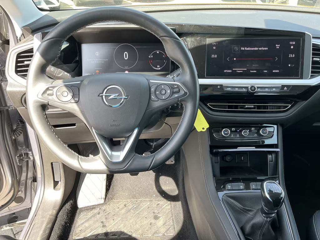 Opel Grandland