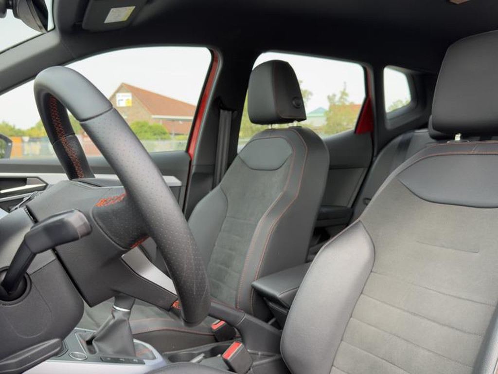 Seat Arona
