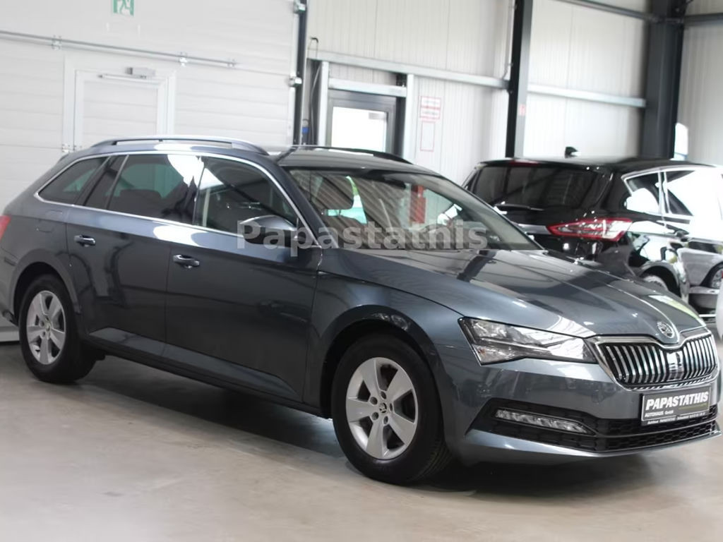 Skoda Superb Ambition Combi