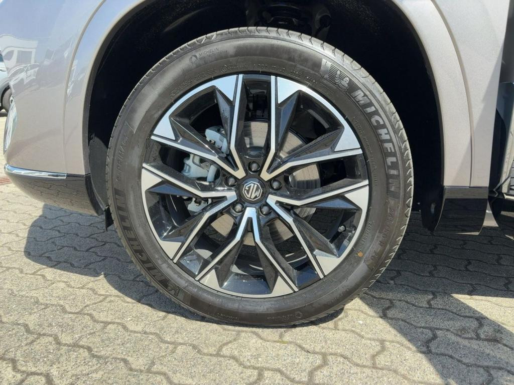 MG MGS9
