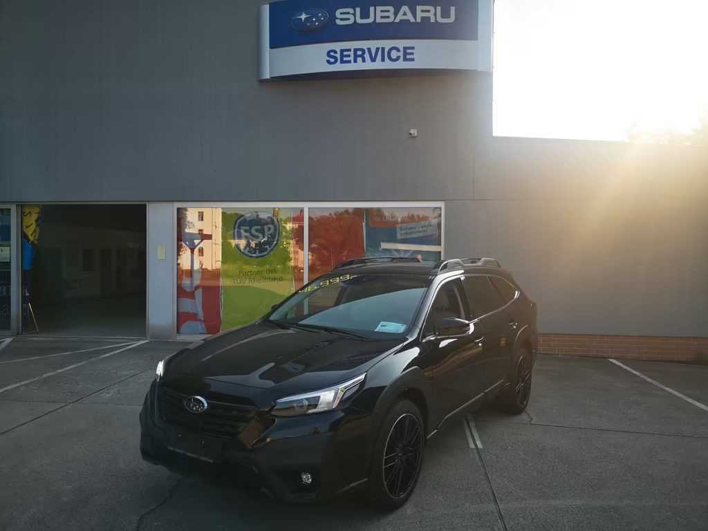 Subaru Outback 2.5i Platinum Black Navi Sound