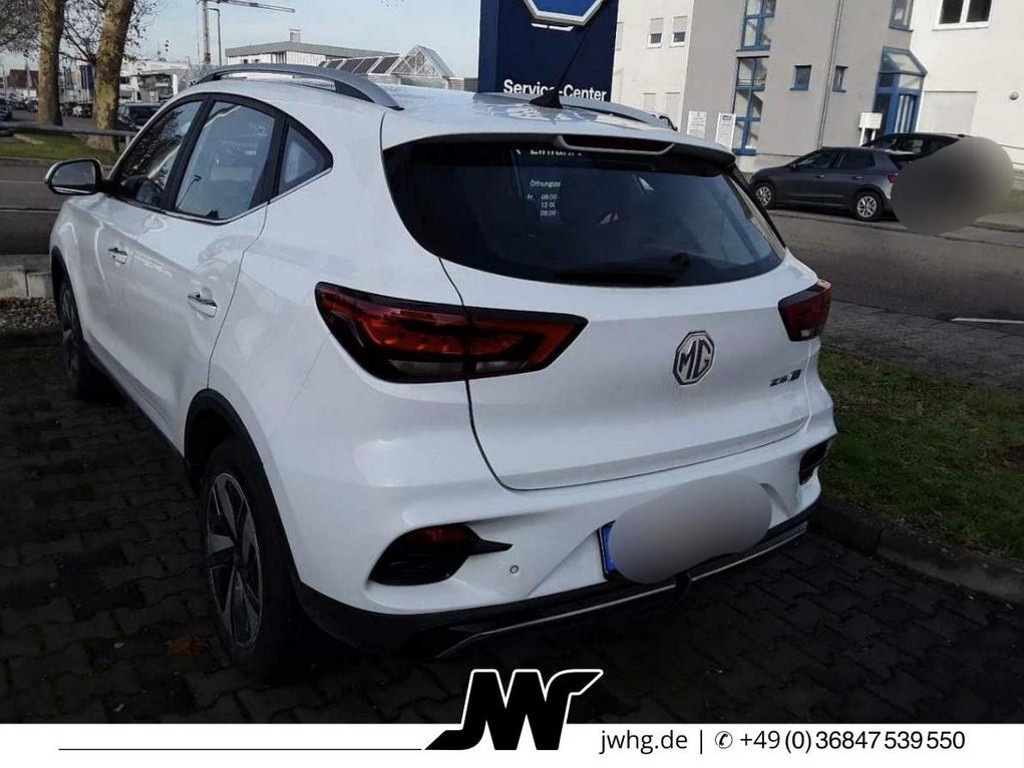 MG ZS