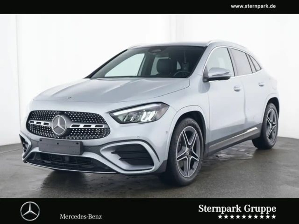 Mercedes-Benz GLA-Klasse GLA 200 AMG Line