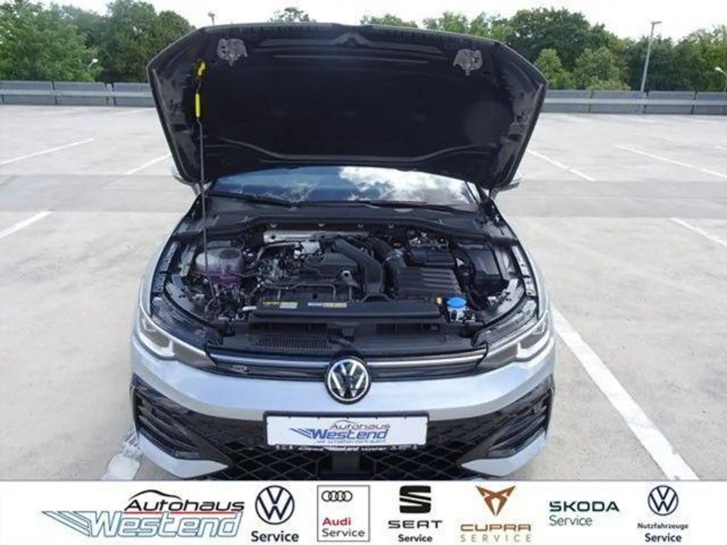 Volkswagen Golf DSG Variant R-Line