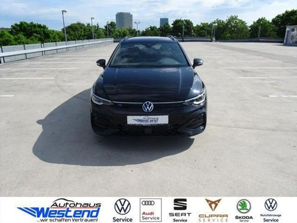 Volkswagen Golf DSG R-Line