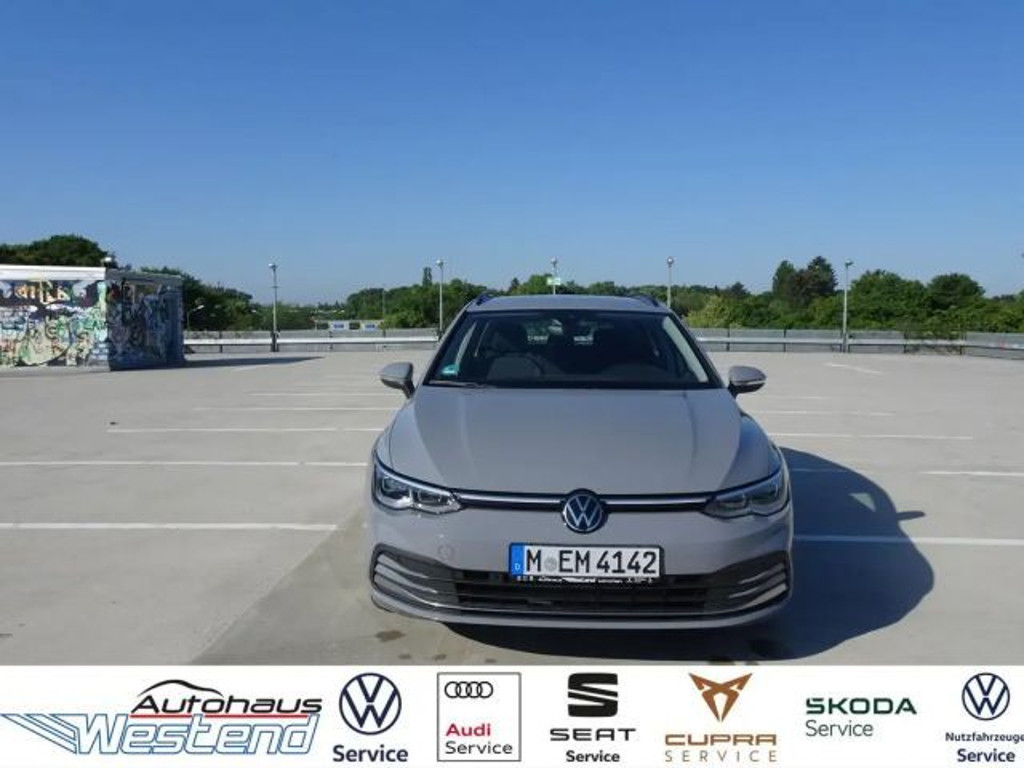 Volkswagen Golf DSG Style Variant