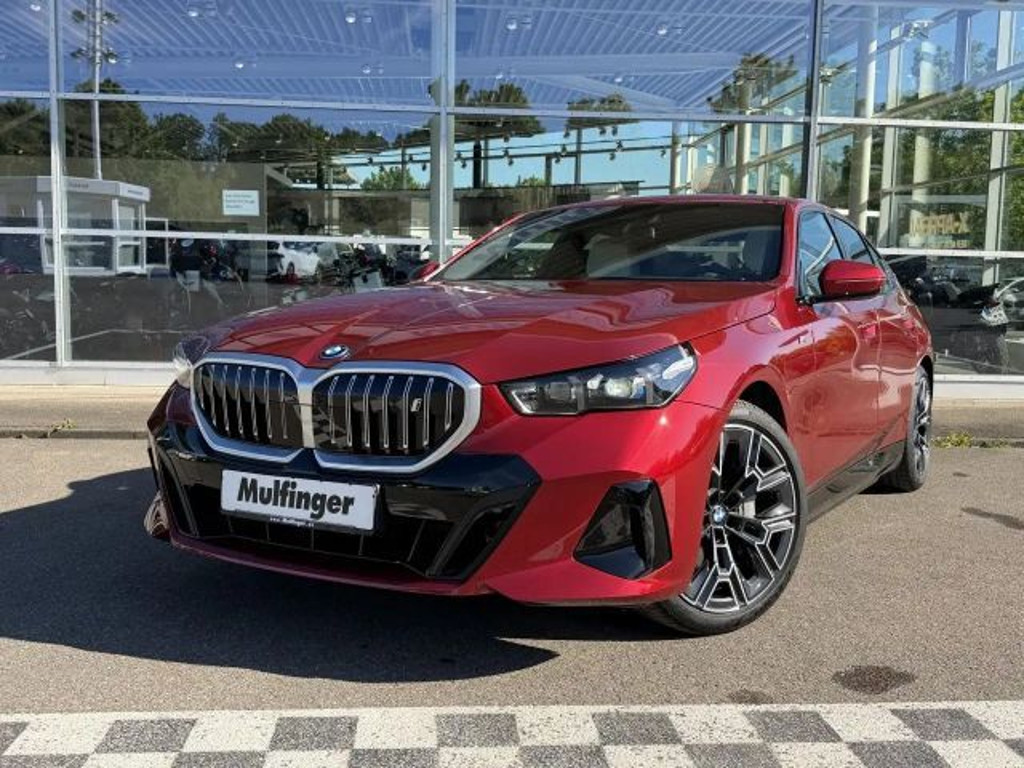BMW i5