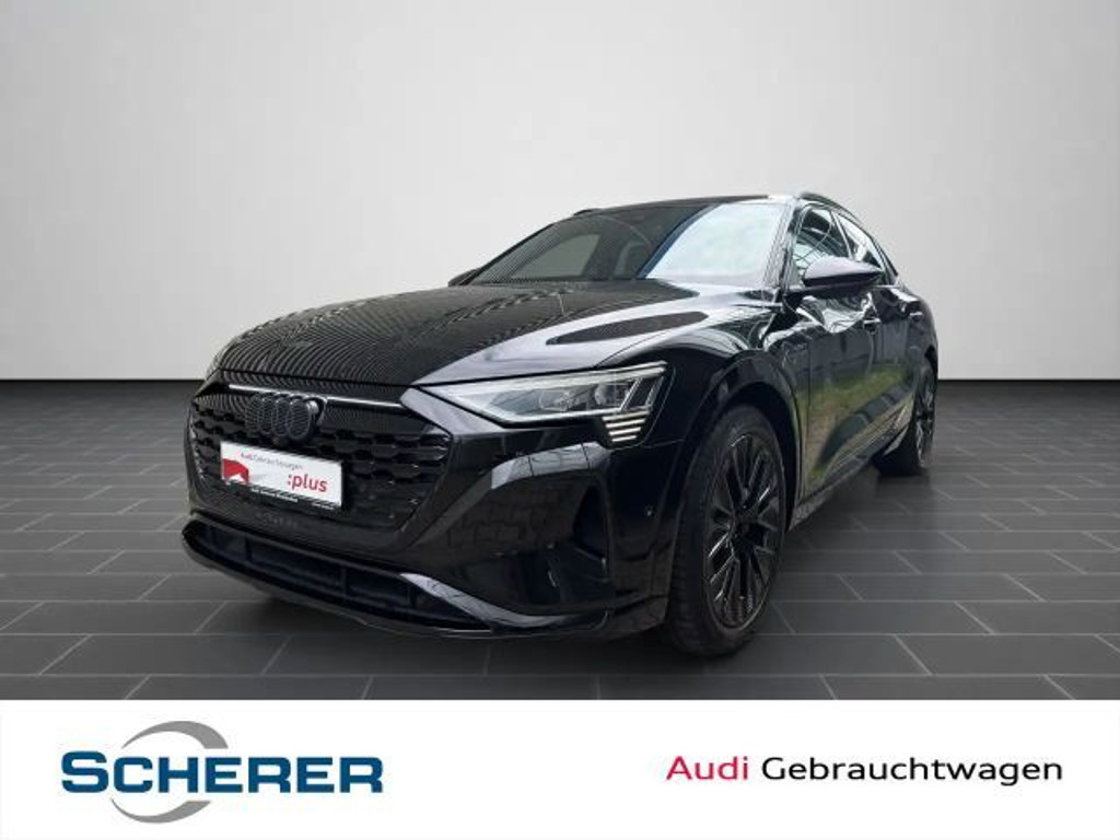 Audi Q8 e-tron Quattro 50