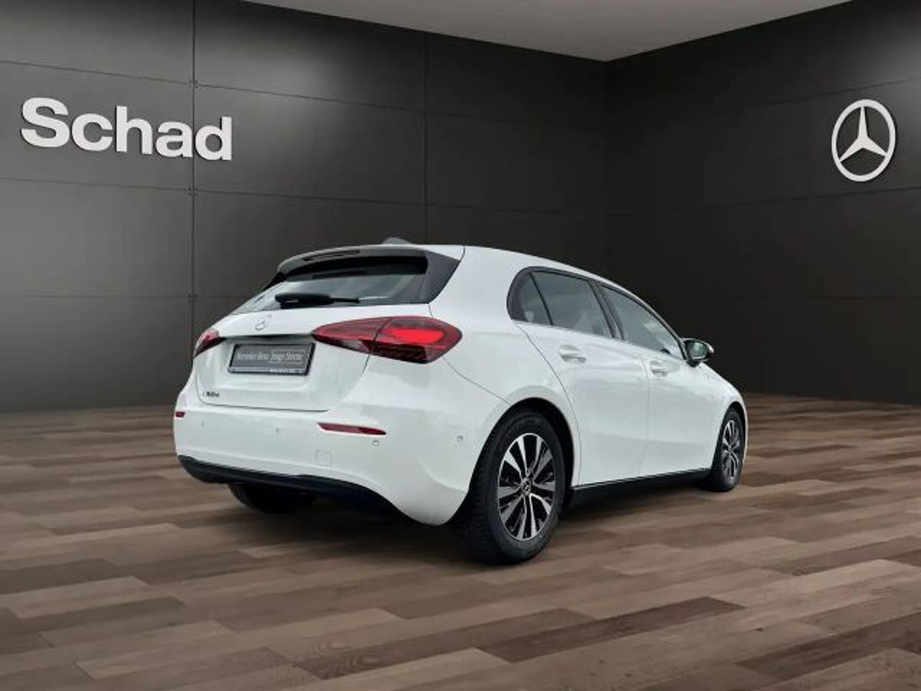 Mercedes-Benz A-Klasse A 180 A 180 d