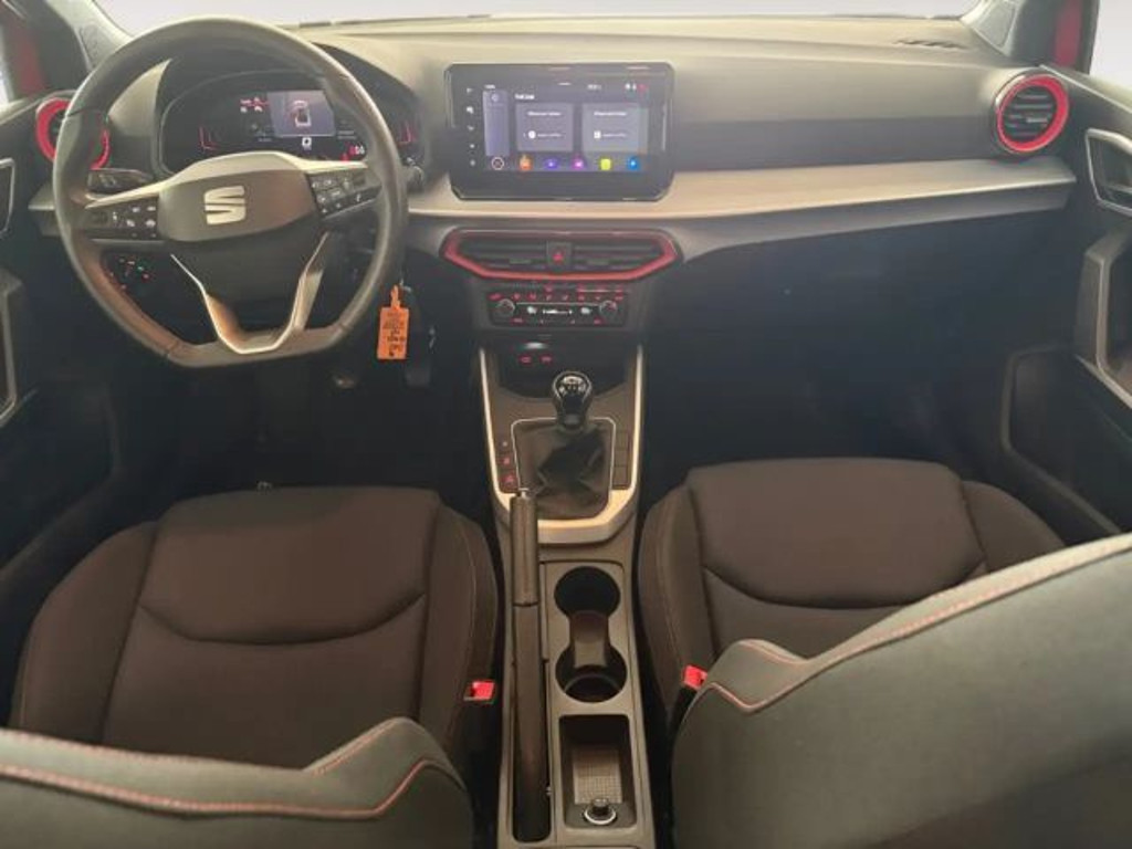 Seat Arona