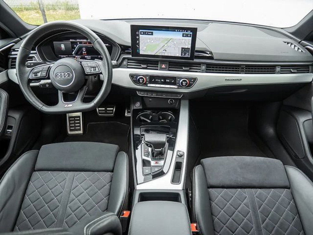 Audi S4