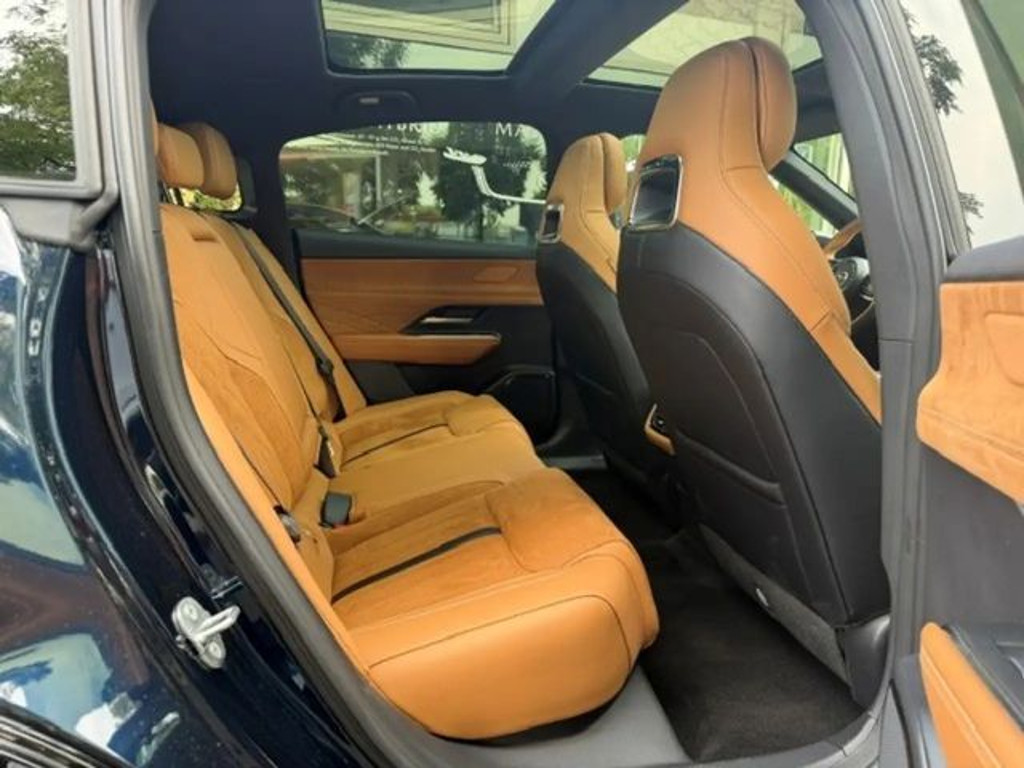 Mazda 6e