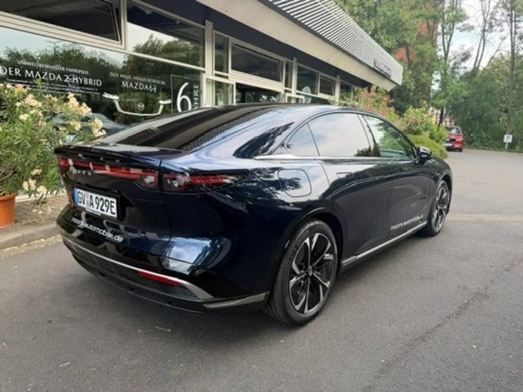 Mazda 6e