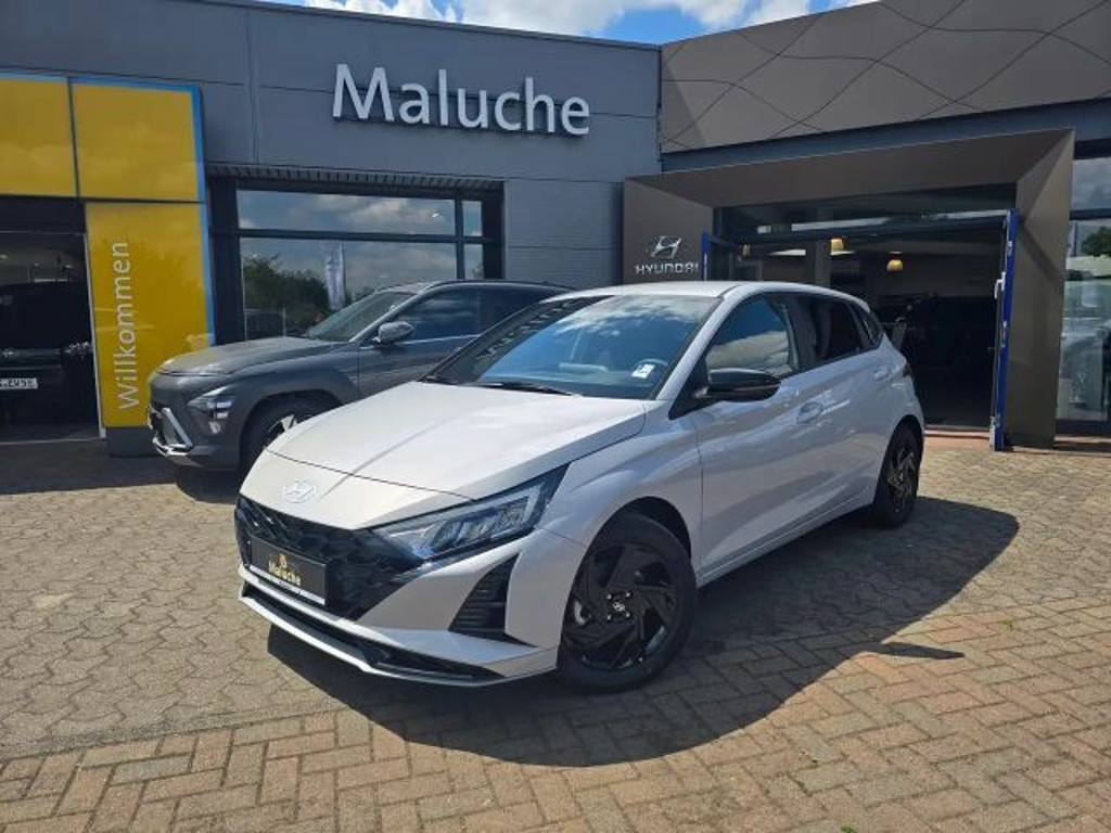 Hyundai i20 Blackline 90PS+Bose+Navi+LED+Kamera+Sitzhzg+
