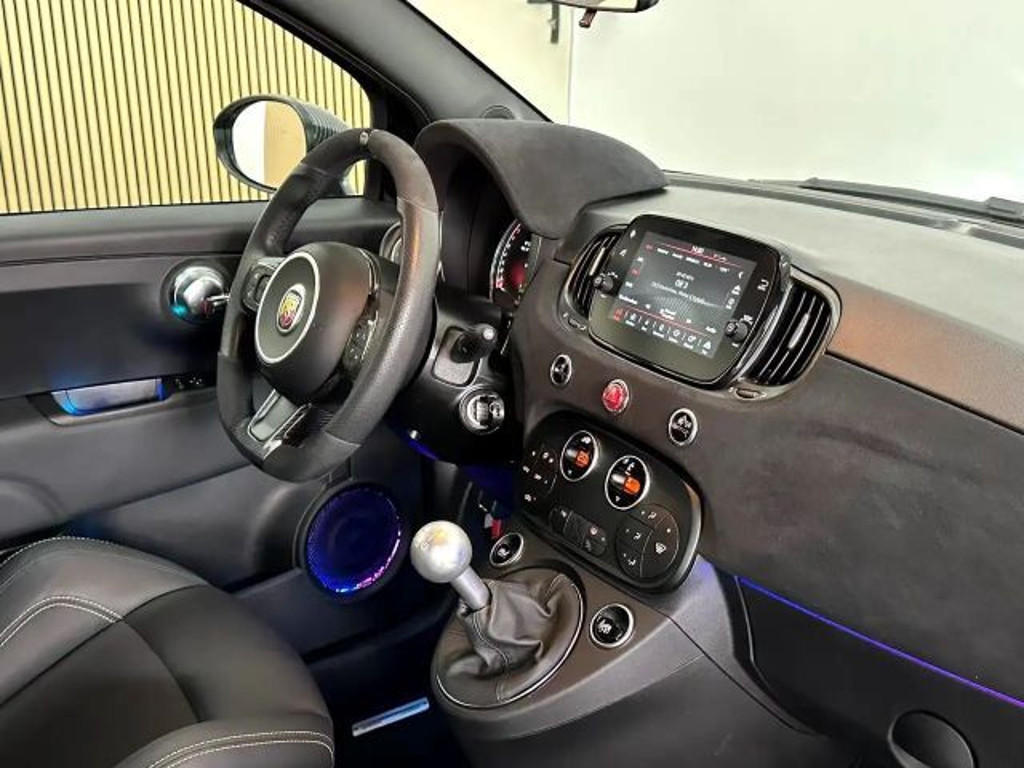 Abarth 695