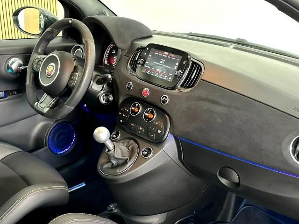 Abarth 695