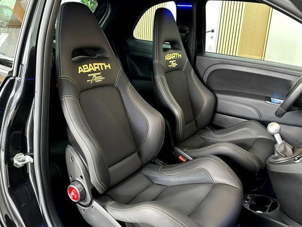 Abarth 695