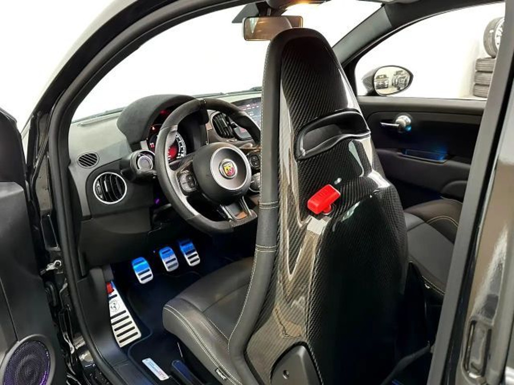 Abarth 695