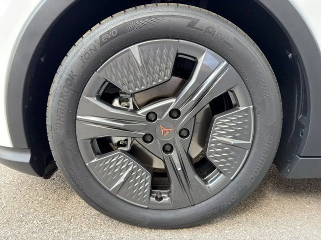 Cupra Raval