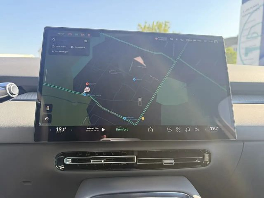 Xpeng P7