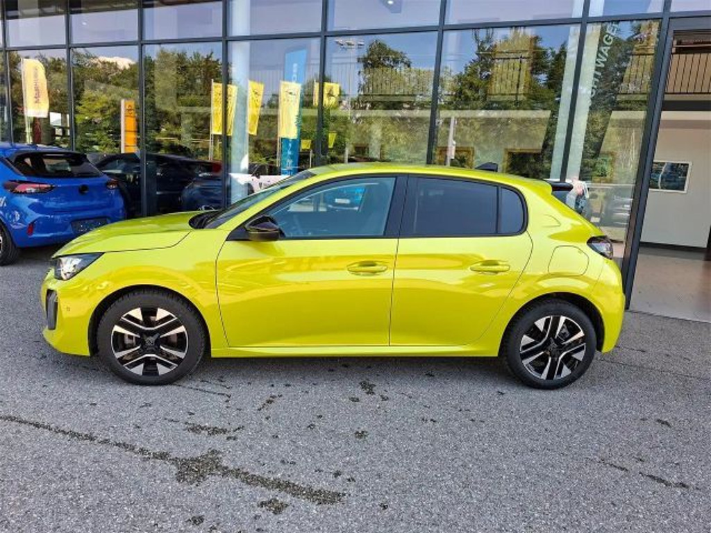 Peugeot e-208